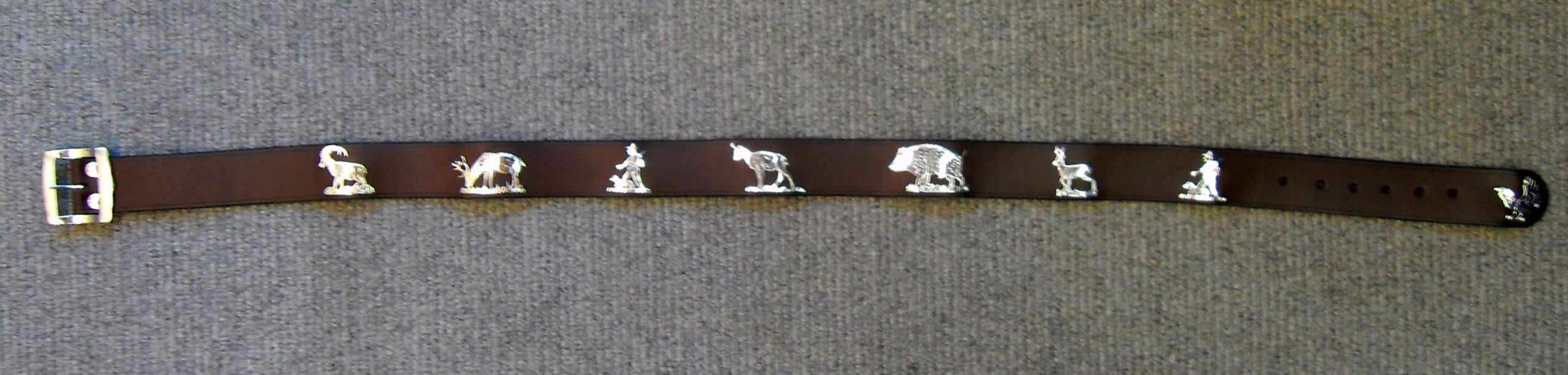 Guertel Jagdmotiv silbern - Kopie - Kopie